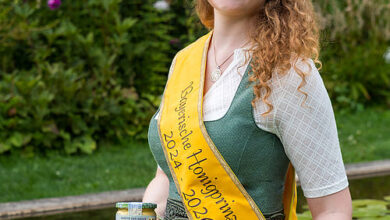 Wochenmarkt mit Honigprinzessin am 14. November