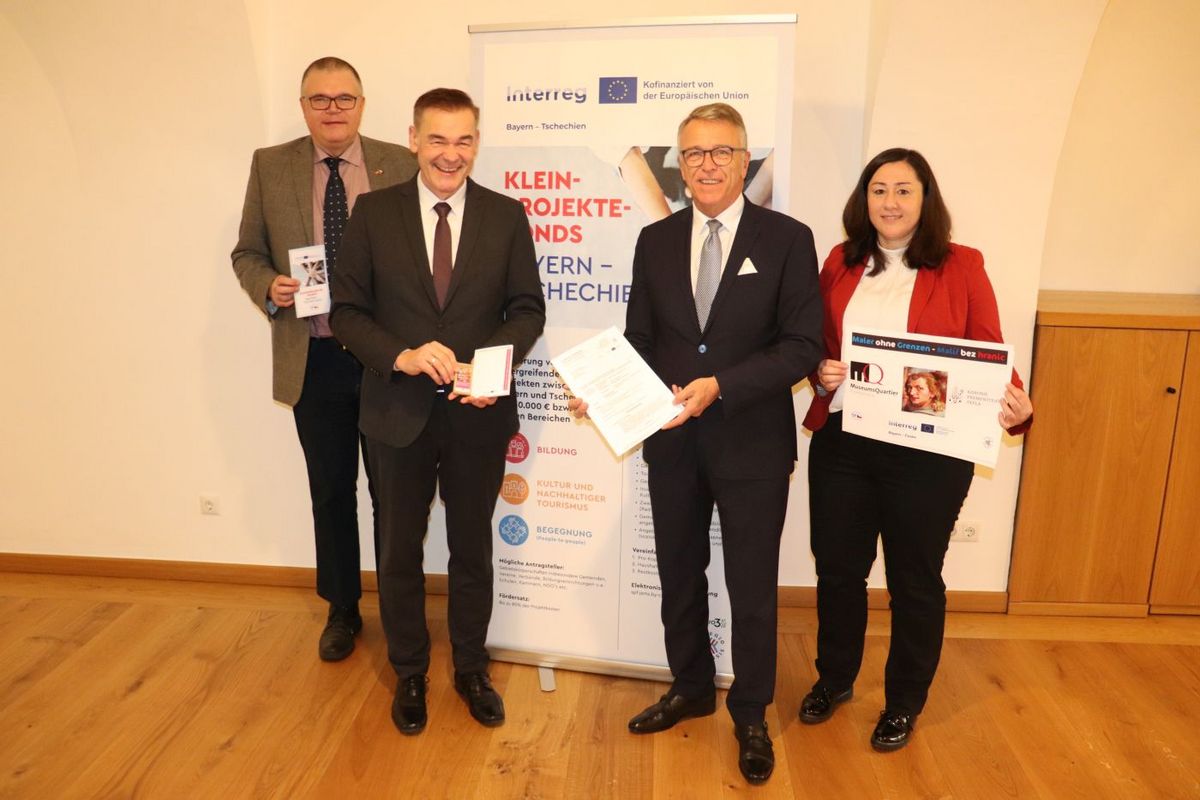 Maler ohne Grenzen: Maurus Fuchs als Bindeglied zwischen deutschen und tschechischen Schulen 
                        
                    

                    

                    
                    
                        
                            
                            
                            
                                2024-11-06
                                
                            
                        

                            
                                
                                Kultur und Tourismus