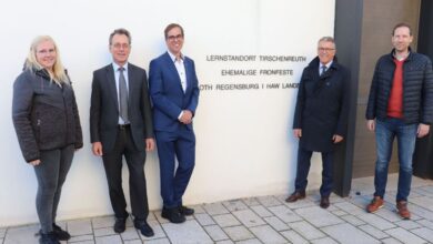 Erfolgreiches Gespräch mit Hochschulpräsidenten
                        
                    

                    

                    
                    
                        
                            
                            
                            
                                2024-11-07
                                
                            
                        

                            
                                
                                Rathaus & Bürgerservice